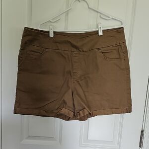 Time and Tru Brown Pull-on Shorts Casual Style